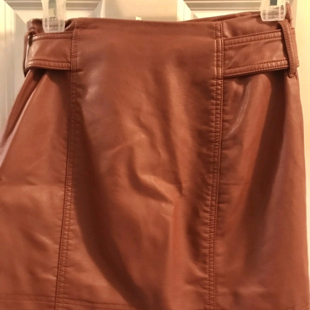 Leather Mini Skirt - Picture 6 of 7